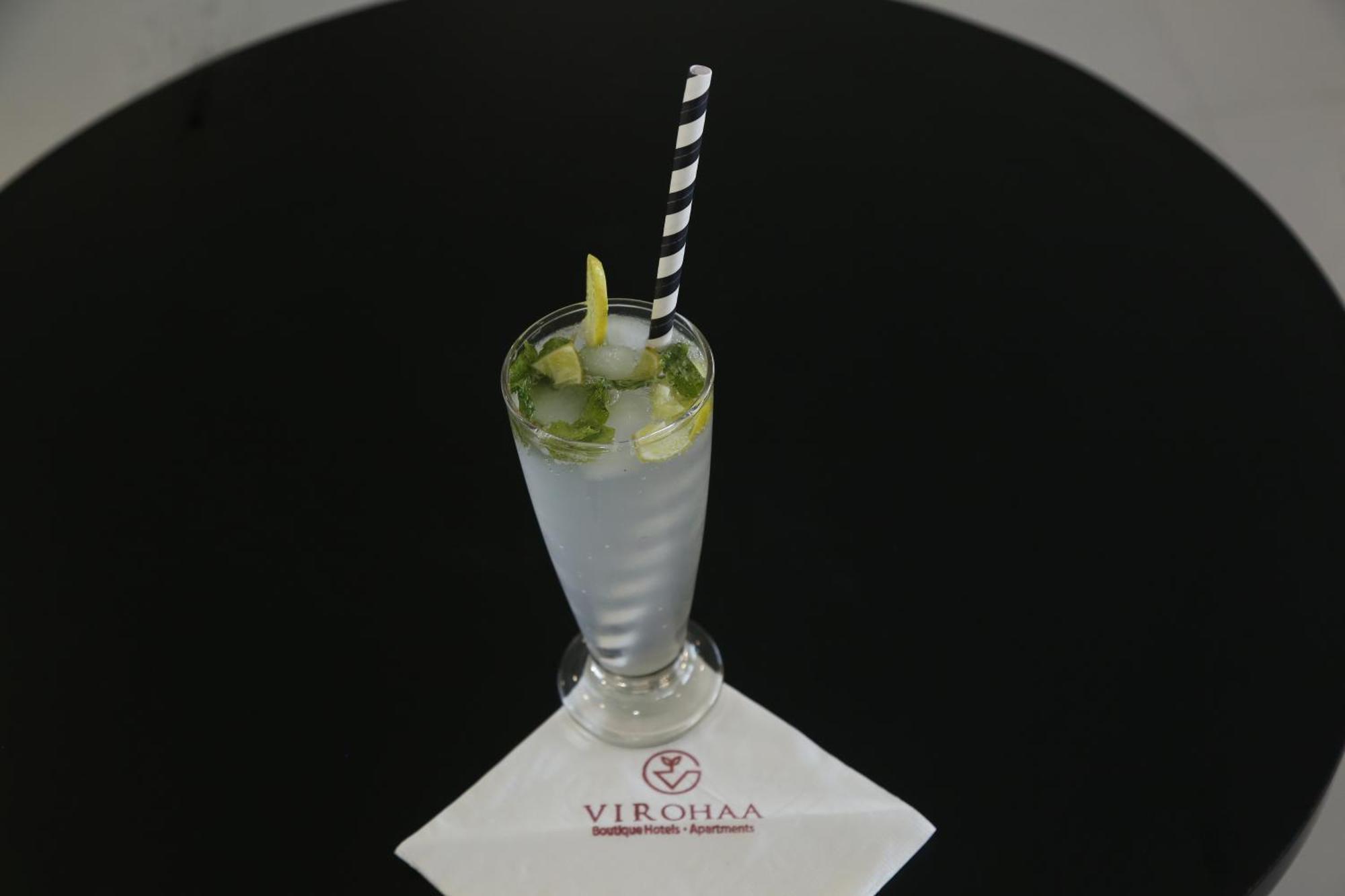 Virohaa Garden Hotel Gáziábád Kültér fotó